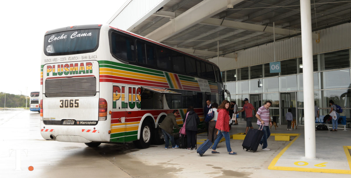 Descuentos en pasajes: Villa Gesell cierra acuerdo con empresa de transporte