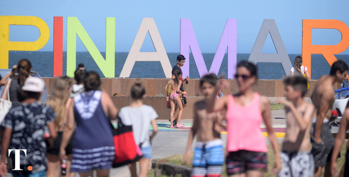 Abrió la votación para elegir el nuevo diseño de las letras de Pinamar