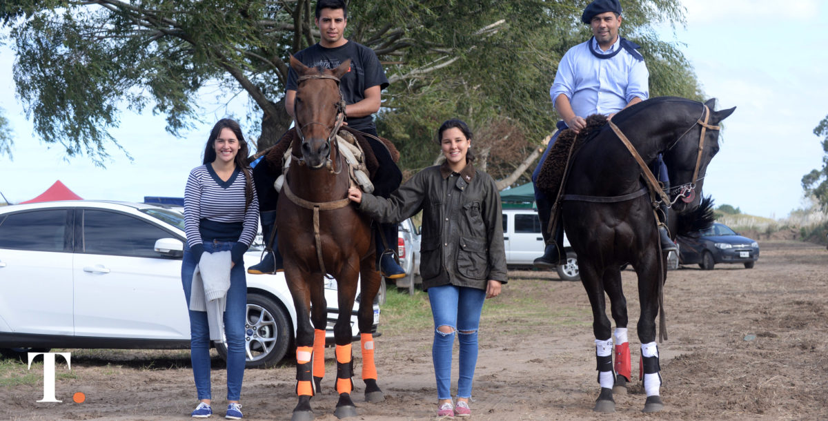 Equinoterapia en Mar Chiquita: brindan curso de entrenamiento de caballos