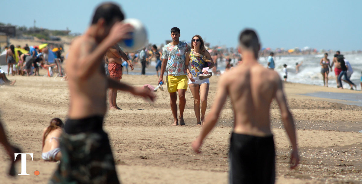 Último fin de semana largo del año: nutrido en turistas, moderado en gasto
