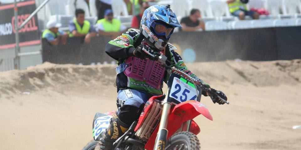 Colisión fatal en un circuito de carreras en Villa Gesell: murió el piloto Sergio Santander