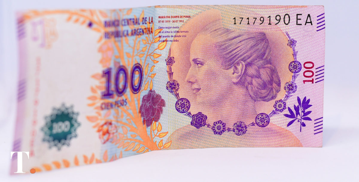 El índice de pobreza bajó al 36,5% al término del primer semestre