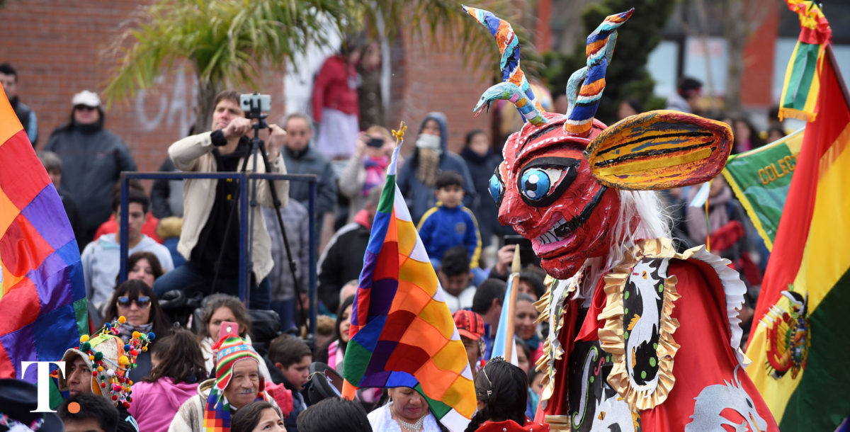Caña con ruda: una tradición milenaria que vuelve cada 1 de agosto