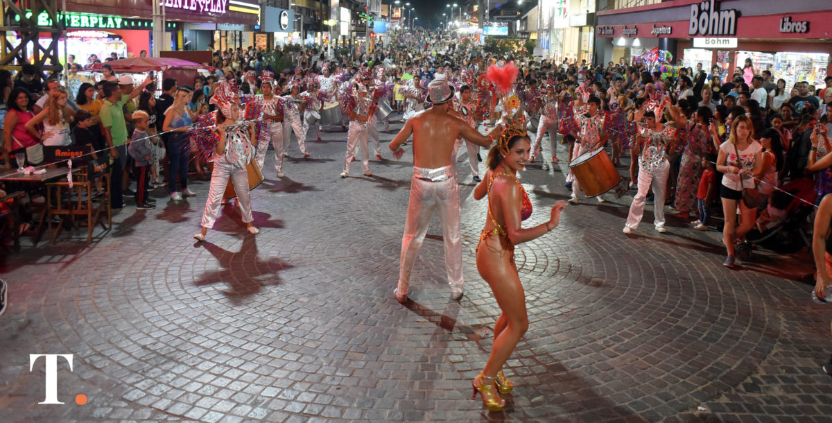 Sábado, domingo y lunes de carnaval en Villa Gesell: todo el cronograma