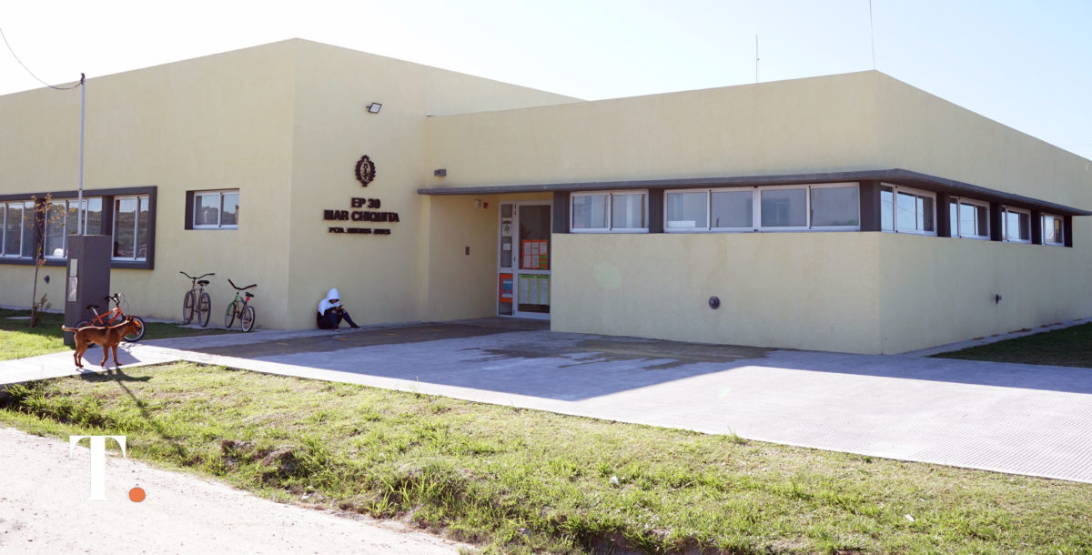 Se entregaron nuevos dispositivos tecnológicos a escuelas de Mar Chiquita