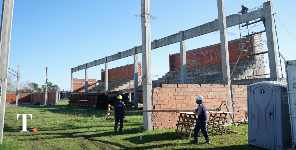 Se reactivó la obra del polideportivo en Santa Clara del Mar