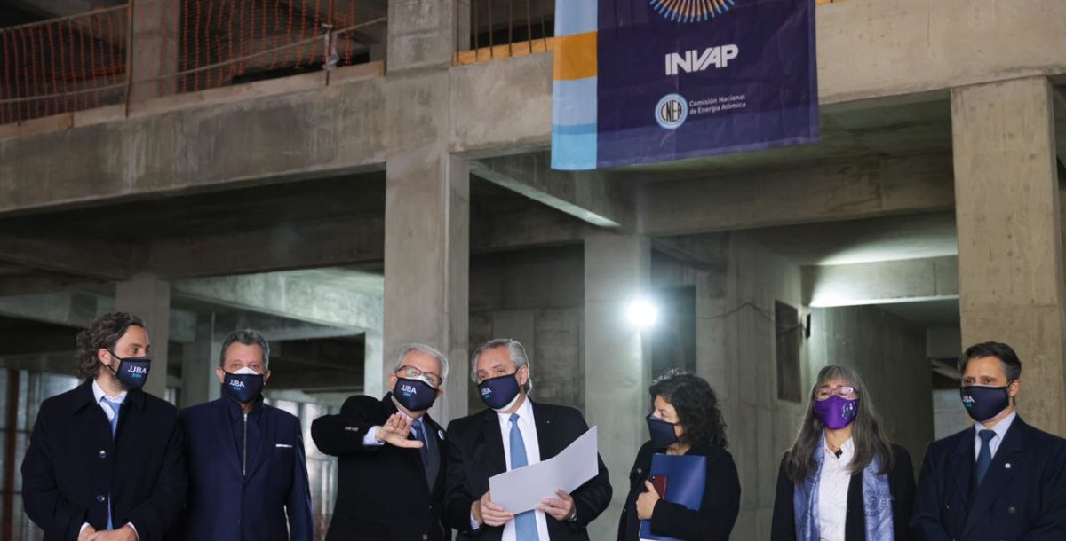 Argentina tendrá el primer centro de América Latina para tratar el cáncer con protones
