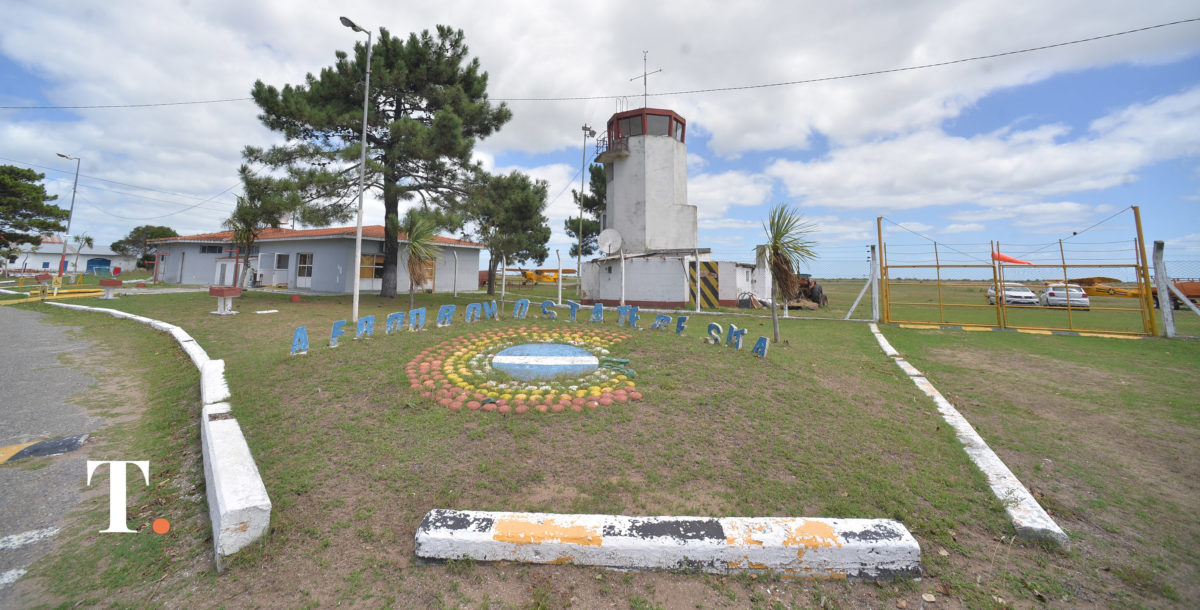El aeroclub de Santa Teresita recibe un gran encuentro de pilotos y aeronaves