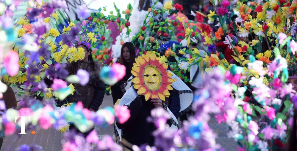 Pinamar abre la inscripción para el desfile de carrozas del día de la primavera