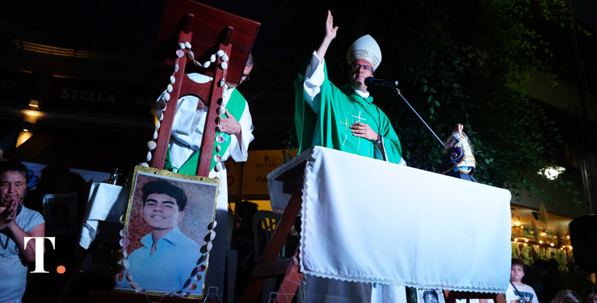 “Romper con el espiral de violencia”, uno de los mensajes en la misa por Fernando