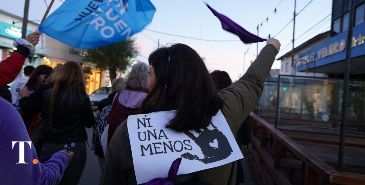 3J: el ‘Ni una menos’ grita que “con odio y hambre no hay libertad”