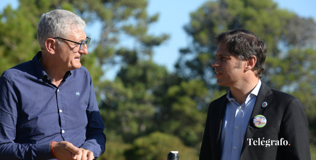 En Villa Gesell, Kicillof firmó convenios para dos futuras obras de infraestructura