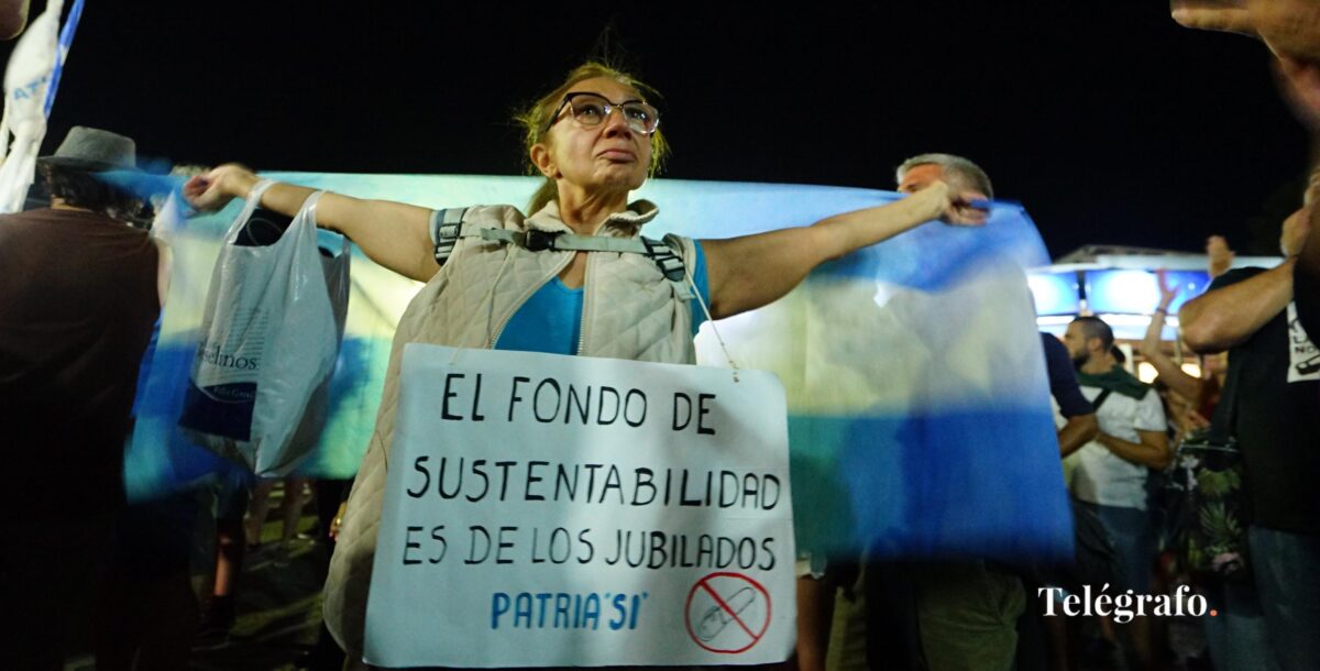 Milei a los legisladores del PJ: “Manga de ladrones, la justicia social es un robo”
