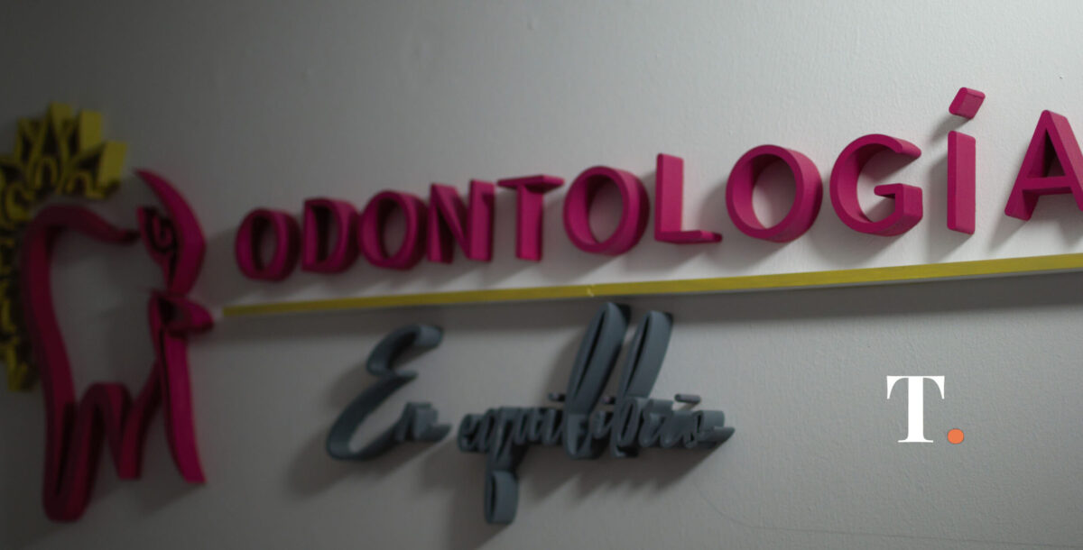 Terapistas ocupacionales y odontólogos bonaerenses firman acuerdo de apoyo
