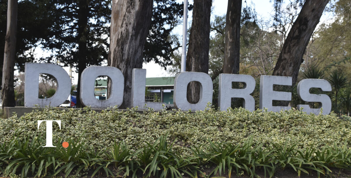 Anuncian 100 mejoras habitacionales en Dolores y aportes para las infancias