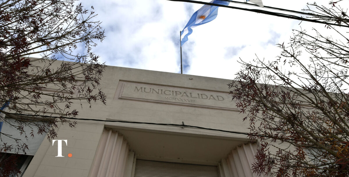 Daños en plaza Castelli de Dolores: el municipio hará responsables a los padres de los involucrados