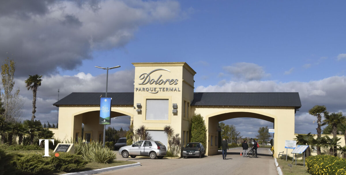 Estafa en hotel termal de Dolores: una pareja detenida con tarjetas clonadas