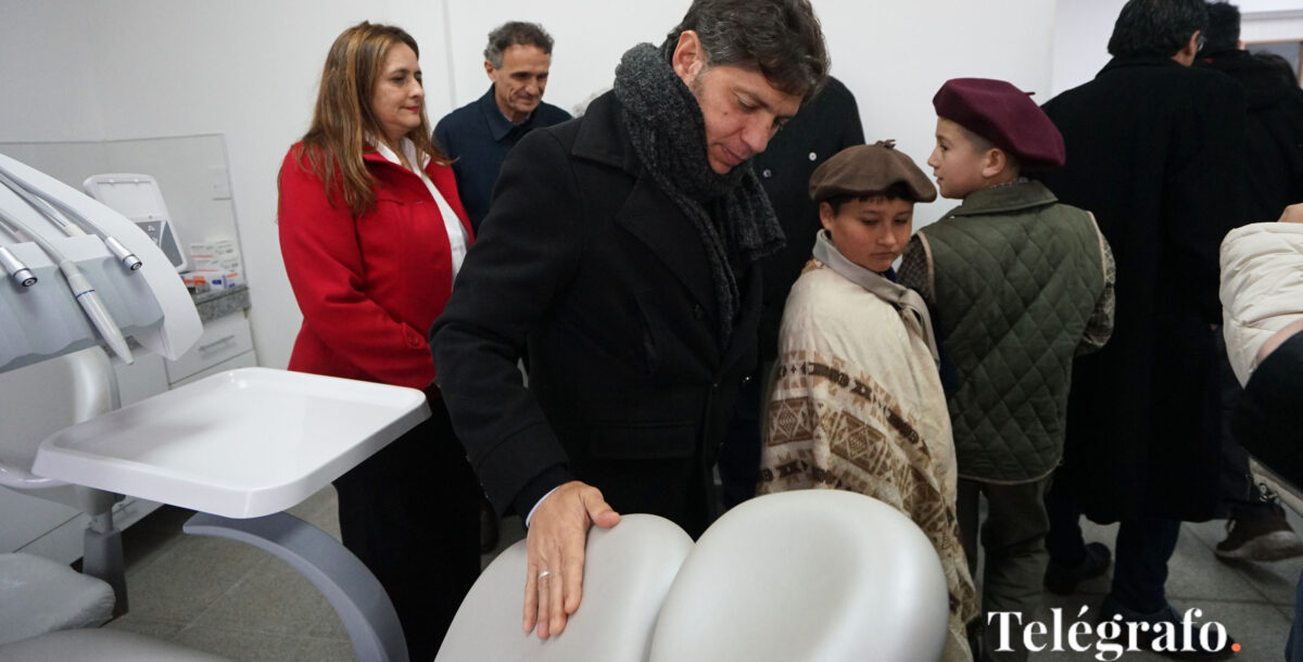 Kicillof entregó equipos informáticos para hospitales provinciales y municipales