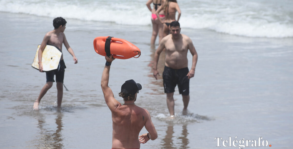 Denuncian a guardavidas de Villa Gesell por “abandono de persona”: polémico video