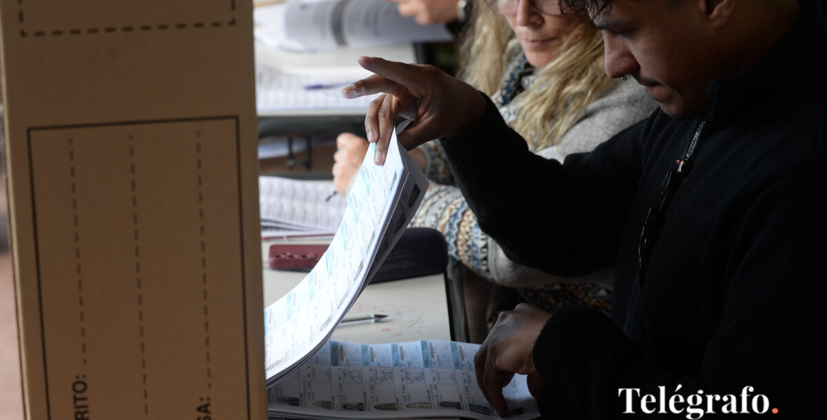 El escrutinio definitivo de las elecciones bonaerenses está en marcha